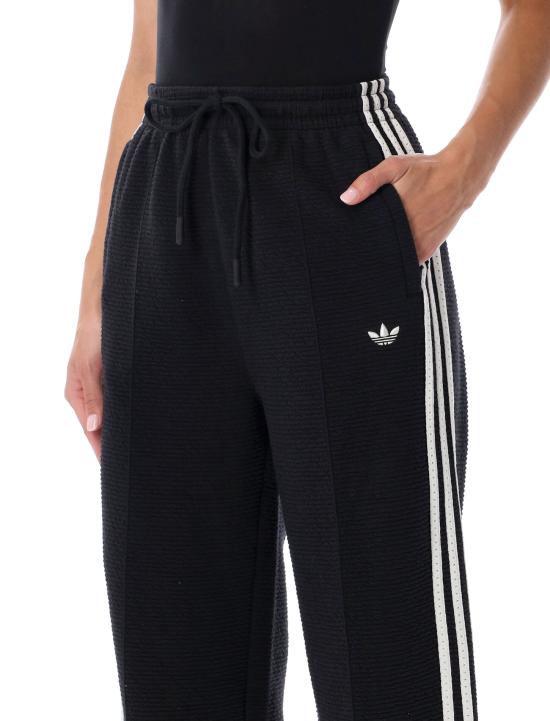 26FW 아디다스 스트레이트 팬츠 KQ5833 BLACKCLOW BLACK WHITE - ADIDAS