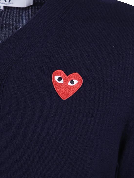 26FW 꼼데가르송 V넥 하트 와펜 가디건 AXN008099 2 BLUE - COMME DES GARCONS