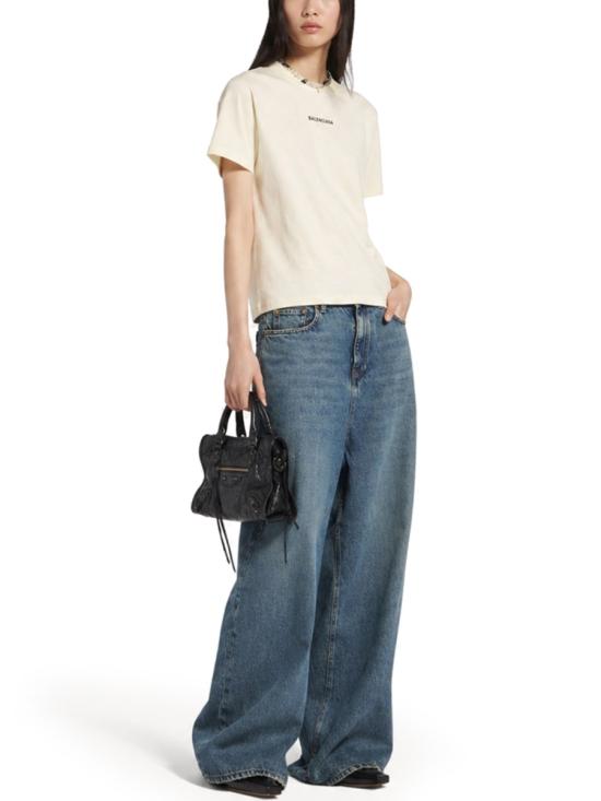 26FW 발렌시아가 백 미디엄 핏 티셔츠 850990 TTVJ19020 IVORY - BALENCIAGA