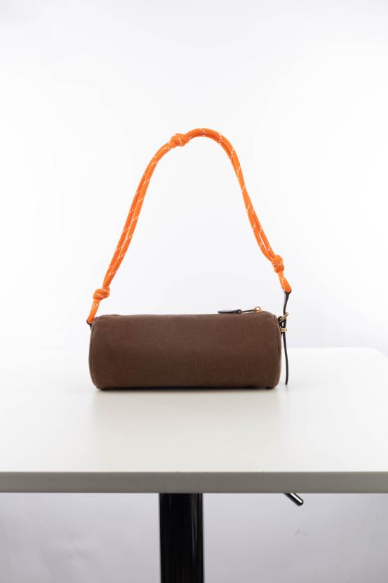 26FW 미우미우 개버딘 파우치 5NE8532IA7 F0Q1K CACAO ARANCIO - MIU MIU