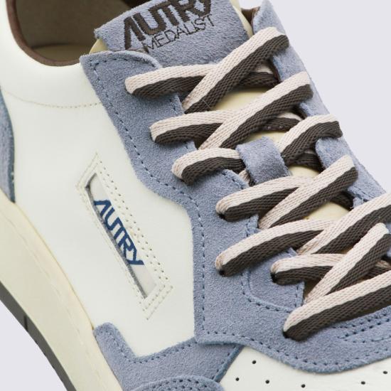 26FW 오트리 메달리스트 로우 스니커즈 AULM BW06 WHT ATLBLUE DOM - AUTRY
