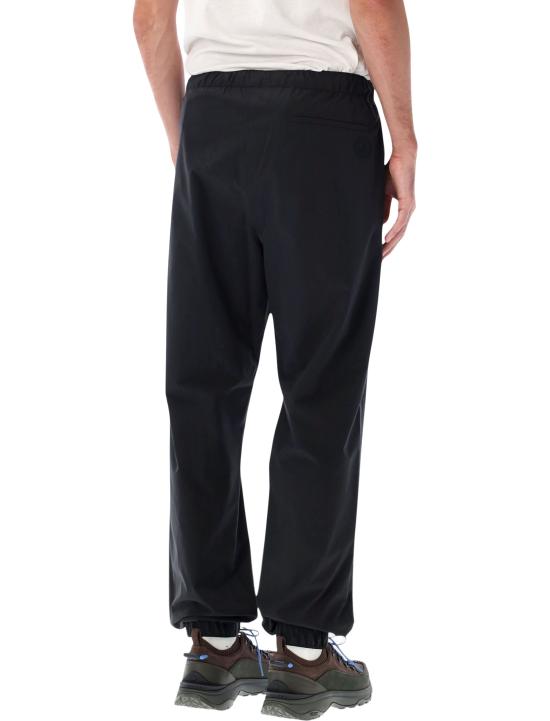 26FW 몽클레어 트레이닝/조거 팬츠 2A00003 599M5 999 BLACK DOM - MONCLER