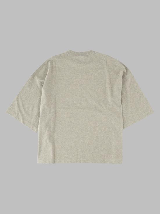 26SS 피어오브갓 반팔 티셔츠 RW00266 SEALHEATHR GREY - FEAR OF GOD