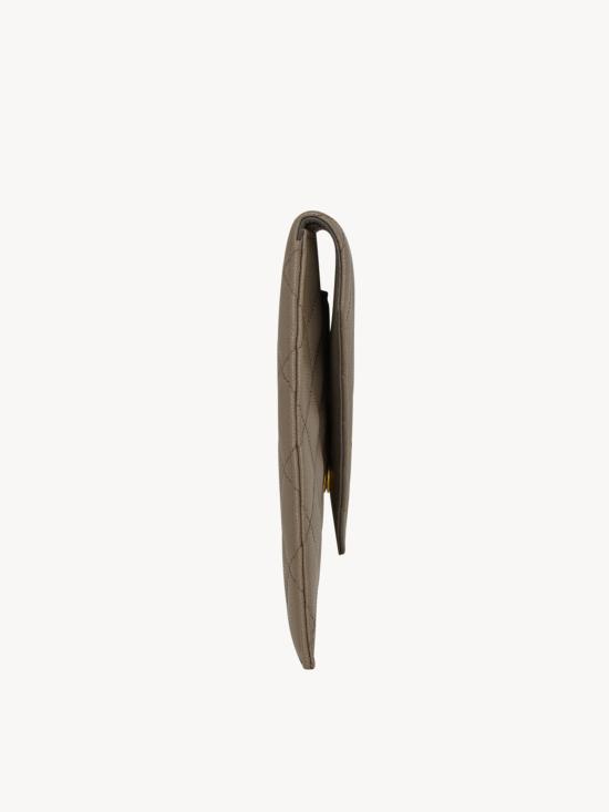 26FW 생로랑 클러치/파우치 869533AAGOZ 1799 Grigio - SAINT LAURENT