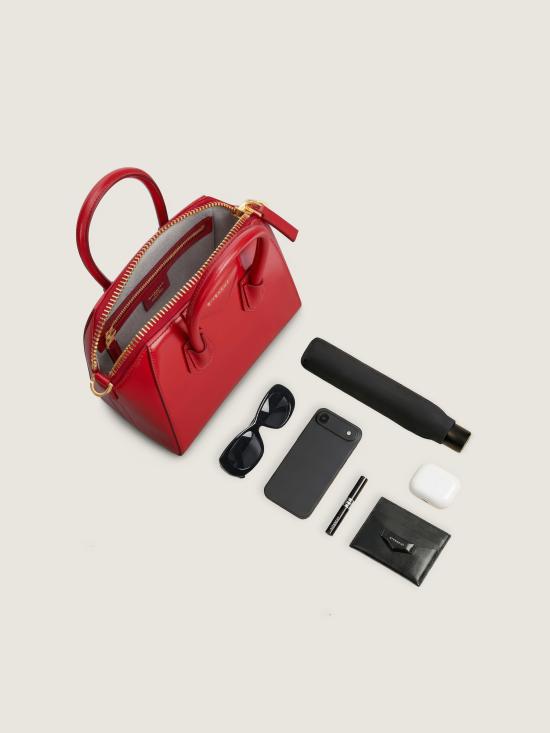 26FW 지방시 안티고나 박스 레더 미니백 BB5148B13A 640 ROSSO - GIVENCHY