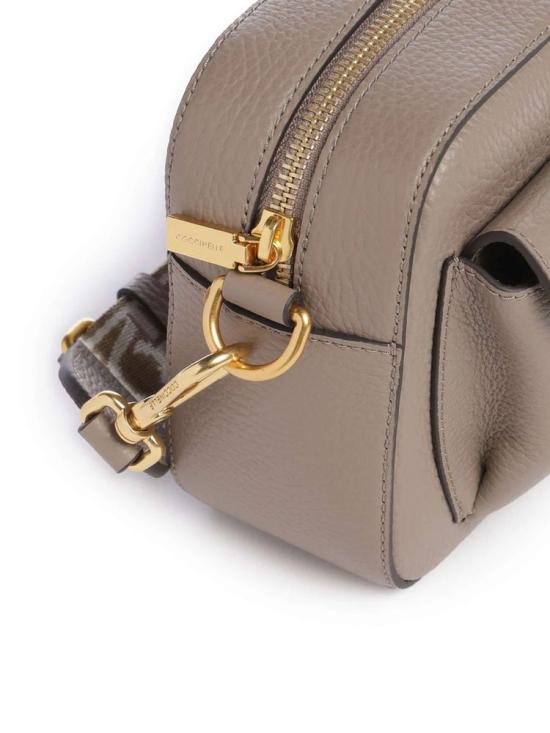 26FW 코치넬리 크로스백 E1 NOF 15 02 01 N89 ONESIZE Coccinelle BEIGE - COCCINELLE