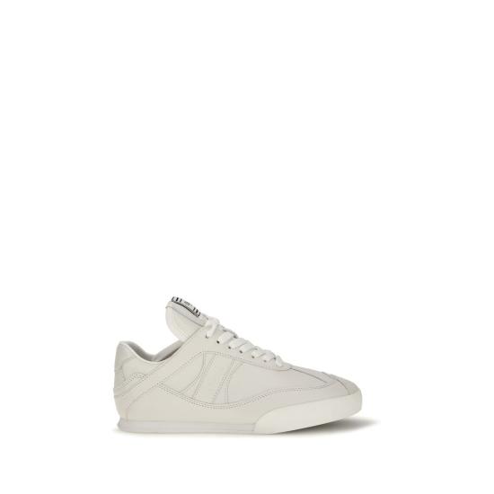 26FW 끌로에 스니커즈 CHCH25W07IVE101BB WHITE