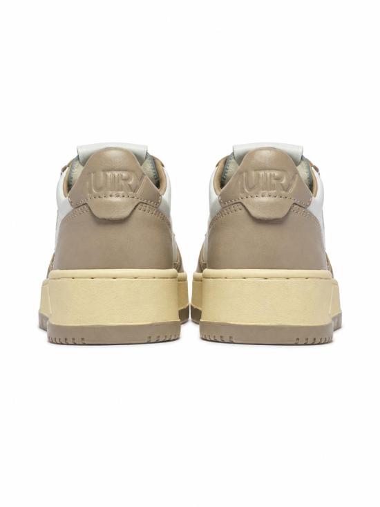 26FW 오트리 메달리스트 로우 스니커즈 AULMWB 67 LEAT WHT FEATHER - AUTRY