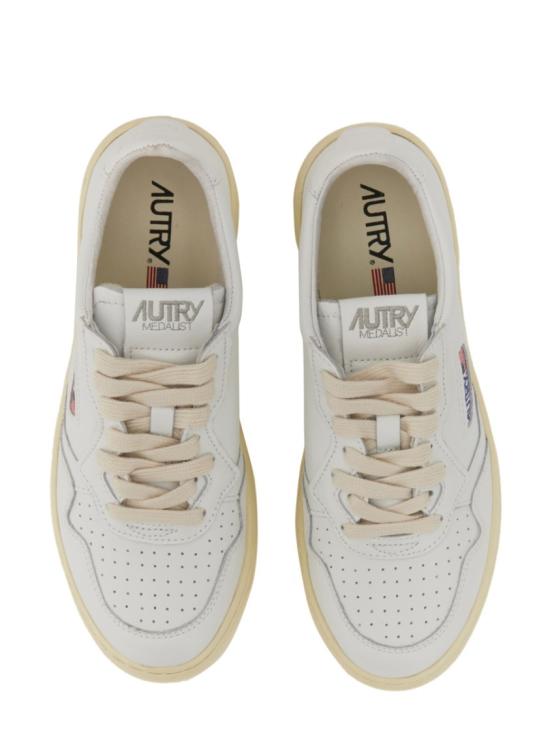  오트리 메달리스트 로우 레더 스니커즈 AULW LL15 White - AUTRY