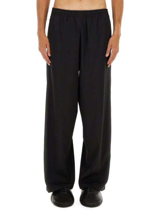 25FW 발렌시아가 트레이닝/조거 팬츠 850706 TJT211000 Black