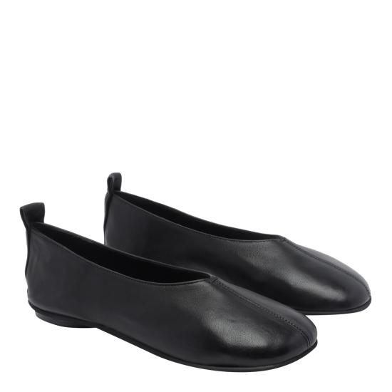 26FW 포에베 플랫 슈즈 CJS43 NERO BLACK - POEVE