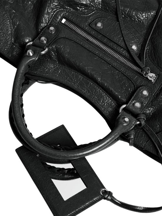 26FW 발렌시아가 르 시티 백 미디움 865760 2ACLR 1000 BLACK - BALENCIAGA