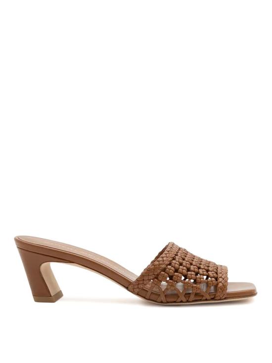 스튜어트 와이츠먼 샌들 SN700YVY Brown