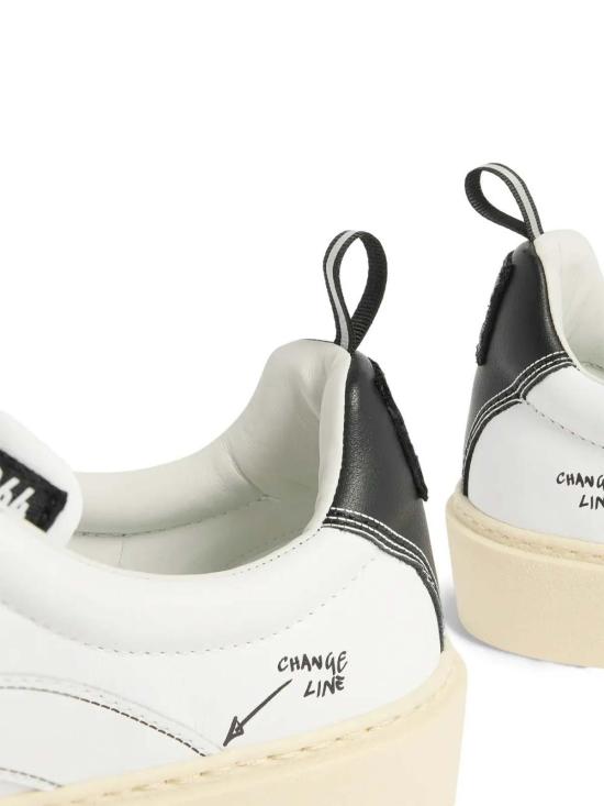 26SS 디스퀘어드2 스니커즈 SNM048301508699M072 White - DSQUARED2