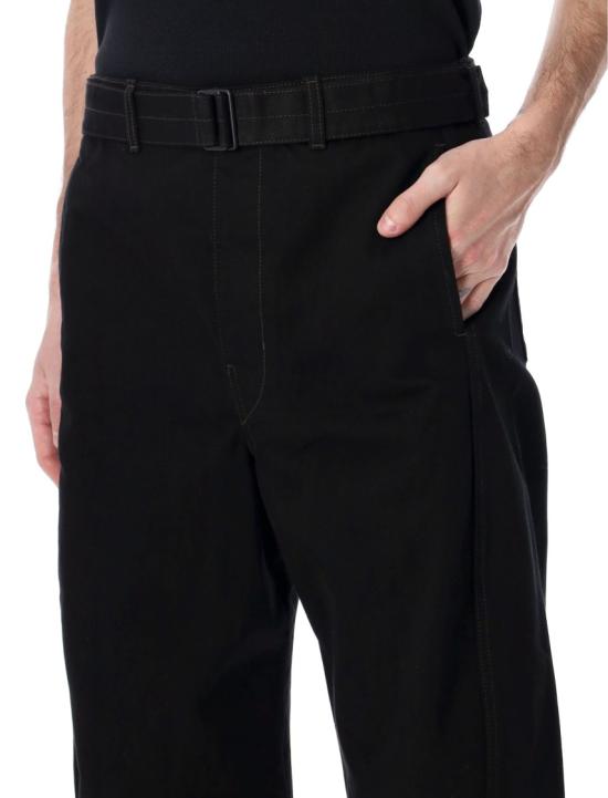 26FW 르메르 트위스트 벨티드 팬츠 PA326LD1055BK999 Black - LEMAIRE