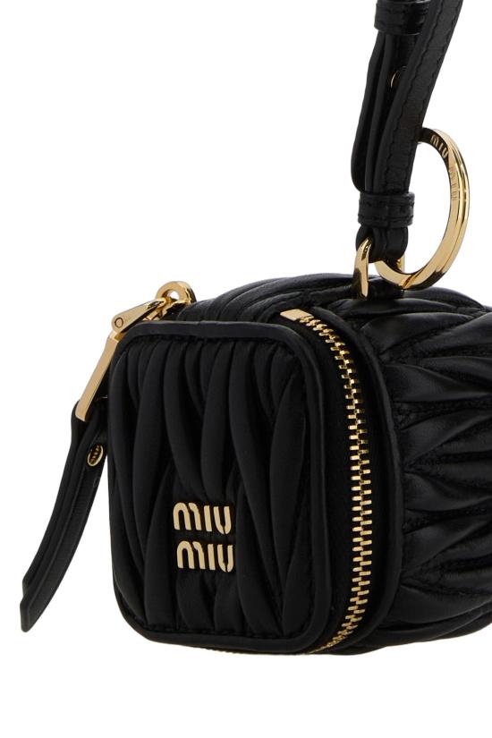 26SS 미우미우 트릭 마테라쎄 나파 레더 키링 5TL527AFPP F0002 BLACK - MIU MIU
