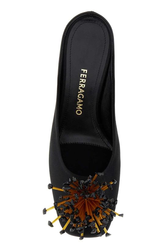 26SS 살바토레 페라가모 힐/펌프스 01L6227930111C NERO BLACK - SALVATORE FERRAGAMO