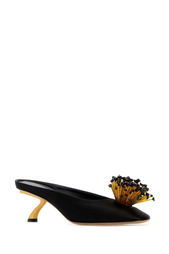 26SS 살바토레 페라가모 힐/펌프스 01L6227930111C NERO BLACK - SALVATORE FERRAGAMO