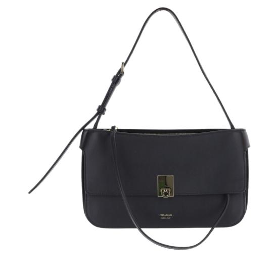 26FW 살바토레 페라가모 숄더백 21A935797350001 Black