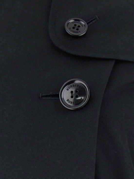 26FW 버버리 숏 켄싱턴 헤리티지 트렌치 코트 8079415 Black - BURBERRY