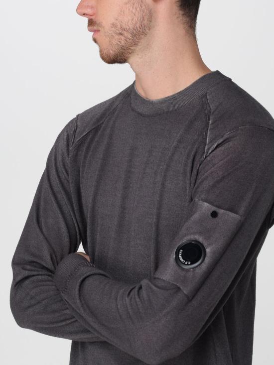 26FW 씨피 컴퍼니 스웨터 21CMKN046A003247S R90 Black - C.P. COMPANY