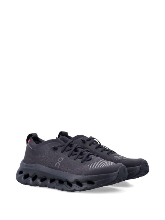 26FW 온 러닝 스니커즈 3WF30421043 BLACKBLACK