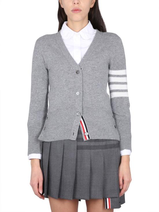26FW 톰브라운 클래식 캐시미어 4바 브이넥 가디건 FKC001A 00011 055 LIGHT GREY DOM