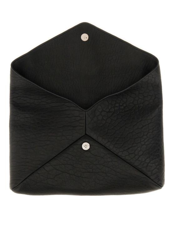 26SS 생로랑 카산드라 라지 엔벨로프 파우치 778181 AACIA1000 BLACK - SAINT LAURENT
