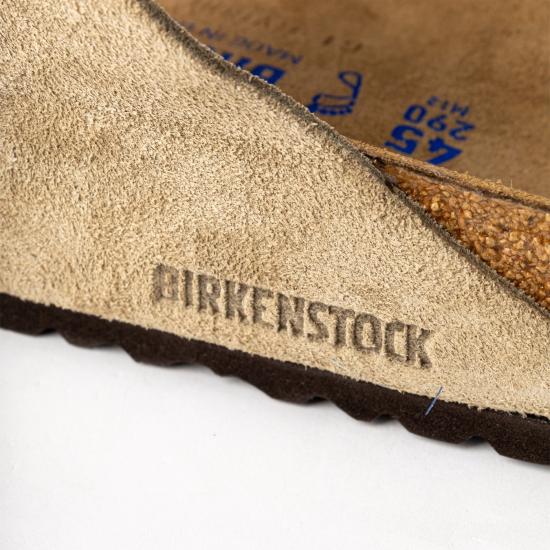 26SS 버켄스탁 애리조나 소프트 풋베드 스웨이드 951301 - BIRKENSTOCK