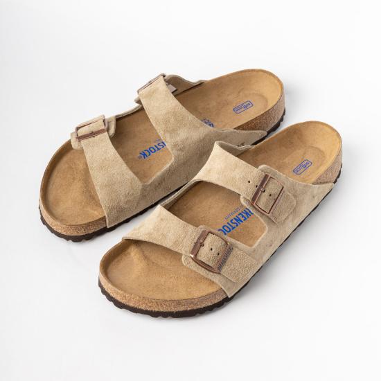 26SS 버켄스탁 애리조나 소프트 풋베드 스웨이드 951301 - BIRKENSTOCK