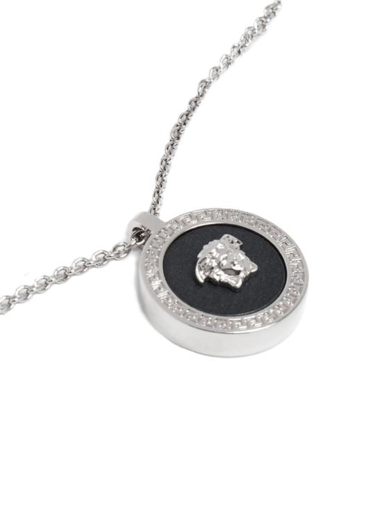 26FW 베르사체 네크리스 DG17255 DJMR4J750 SILVER - VERSACE