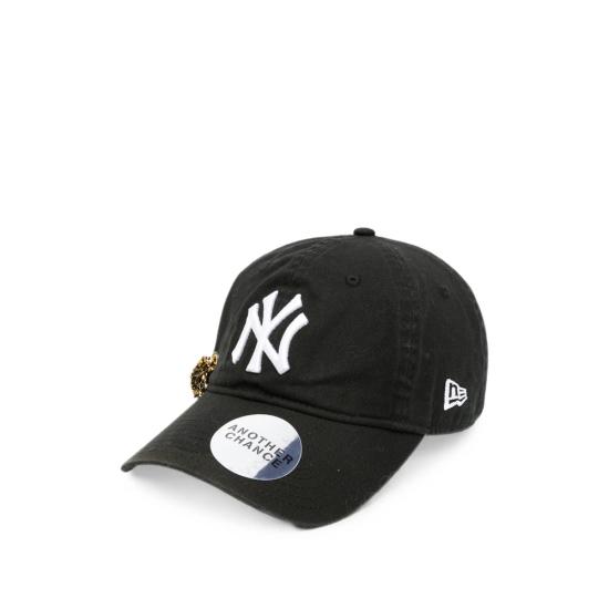 26FW 어나더 찬스 볼캡 CAP NY WH BARRET BLACK