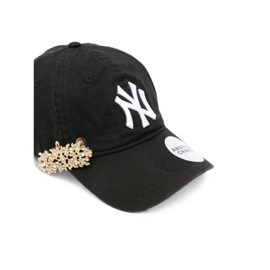 26FW 어나더 찬스 볼캡 CAP NY WH BARRET BLACK - ANOTHER CHANCE