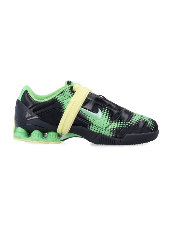 26FW 나이키 스니커즈 IR8176 002 BLACK GREEN