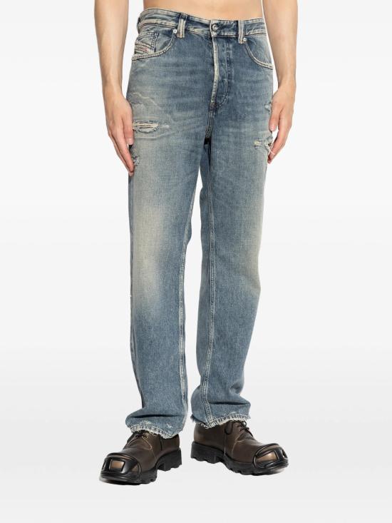 26FW 디젤 데님 팬츠 A18974 09P62 01 - DIESEL