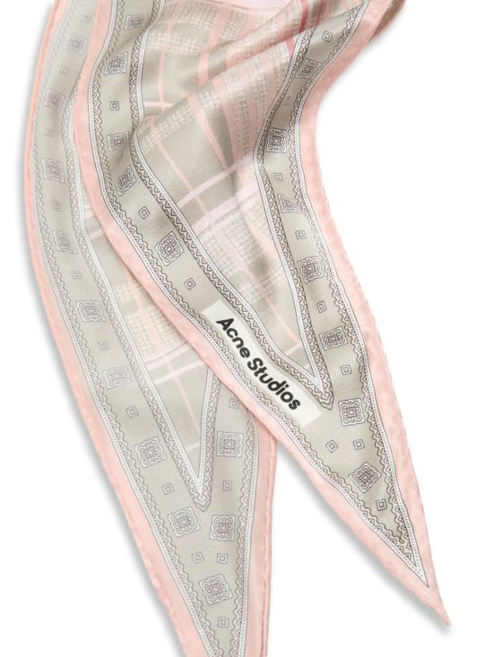 26FW 아크네 스튜디오 체커드 실크 반다나 스카프 CA0450 DZA PINK - ACNE STUDIOS