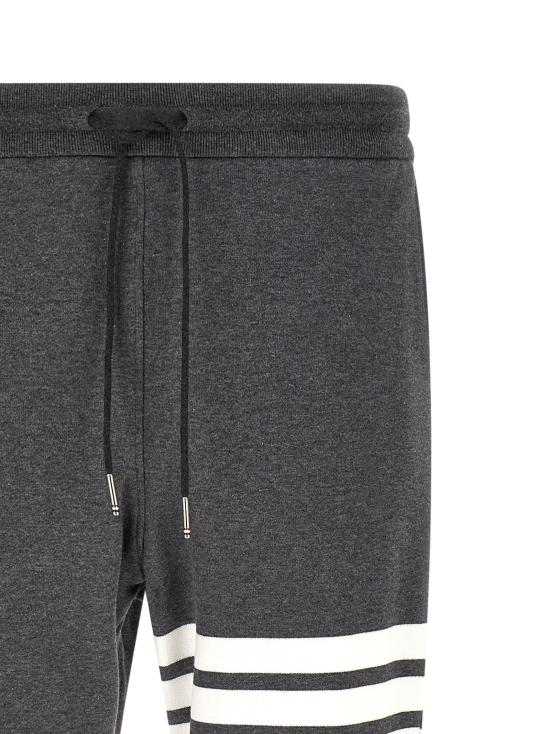 26FW 톰브라운 클래식 루프백 4바 스웨트팬츠 MJQ008H00535025 Gray - THOM BROWNE
