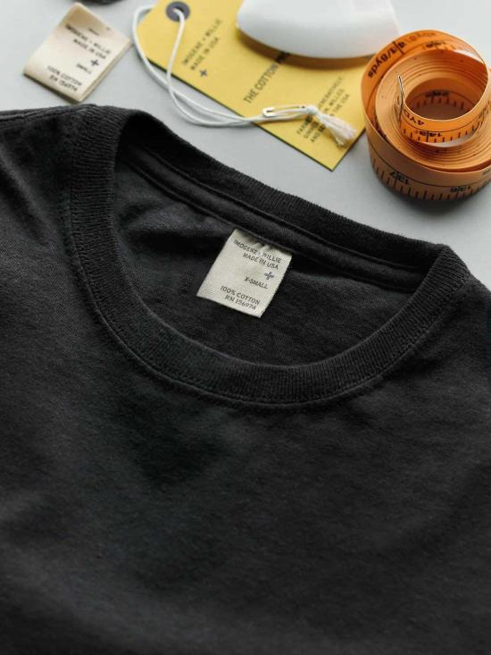  Imogene + Willie 반팔 티셔츠 이모진 + 윌리 더 코튼 프로젝트 티셔츠 (페이디드 블랙) - OTHER BRANDS