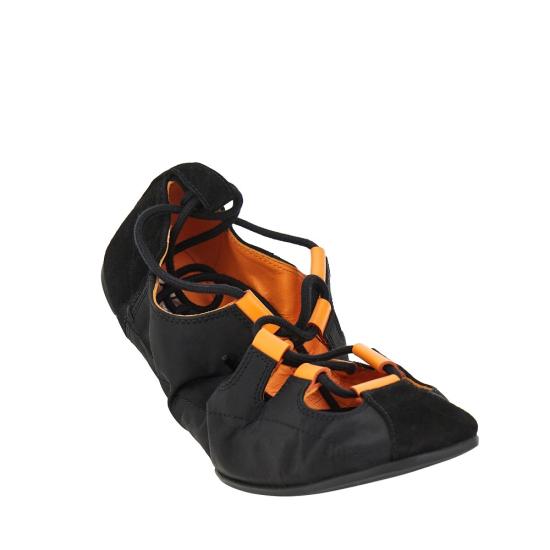 26SS 알라이아 플랫 슈즈 AA3A1030A043 Black - ALAIA