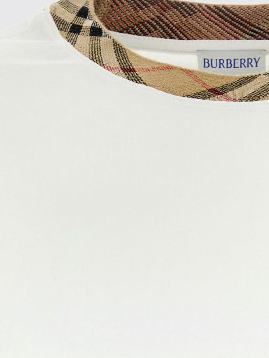26FW 버버리 체크 트리밍 코튼 티셔츠 8125510 White - BURBERRY
