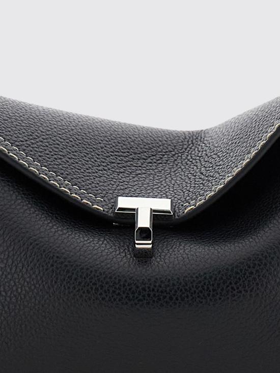 26FW 토템 T락 클러치 234WLGBG423LE0030 001 Black - TOTEME