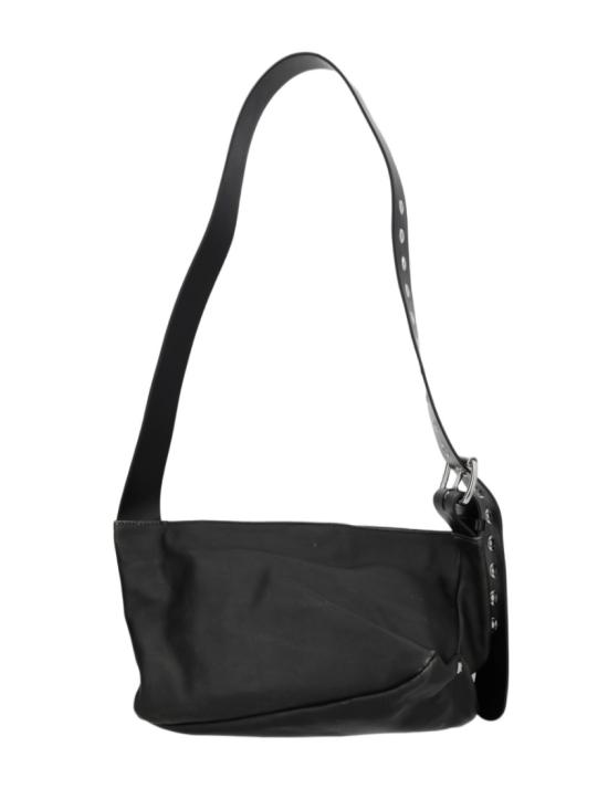 26FW 비비안웨스트우드 미디엄 라인백 그레인 레더 숄더백 4803001CW L00EQP410 Black - VIVIENNE WESTWOOD