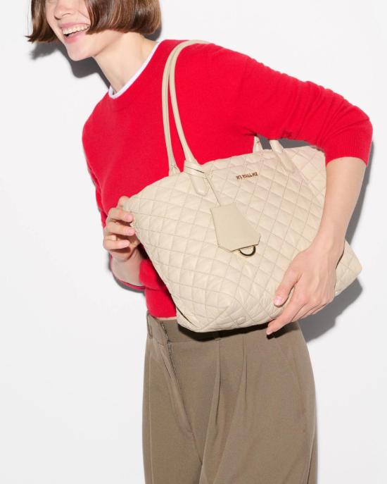  엠지 월리스 토트백 Mz Wallace Small Daily Tote Sand - MZ WALLACE