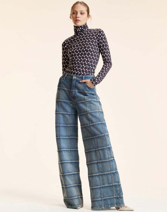 신시아 로리 터틀넥 신시아 로울리 더 퍼펙트 레이어  탑 지오멀 - CYNTHIA ROWLEY