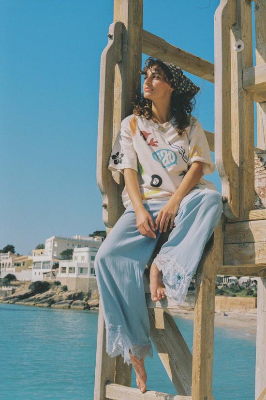 차오 차오 베케이션 반팔 티셔츠 차오 차오 휴가 스티커 코어 티 - CIAO CIAO VACATION