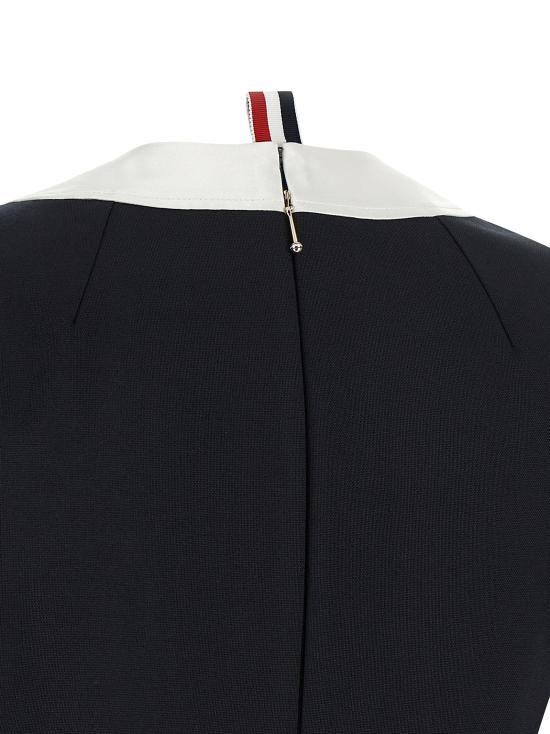 26FW 톰브라운 롱 원피스 인타르시아 및 RWB 디테일이 있는 폴로 드레스 (블루) - THOM BROWNE