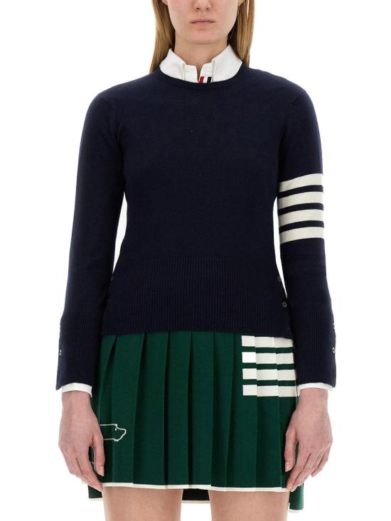  톰브라운 캐시미어 4바 클래식 크루넥 풀오버 FKA001A 00011415 BLUE - THOM BROWNE