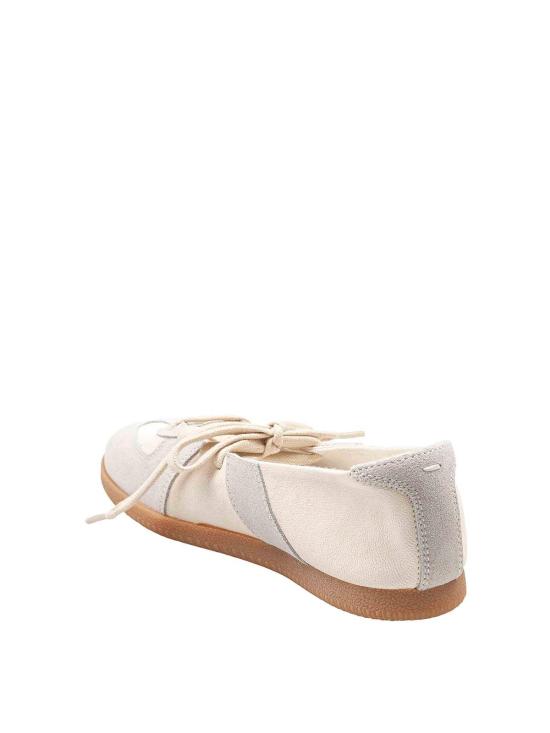 26FW 마르지엘라 플랫 슈즈 S58WS0297P7790T2073 WHITE - MAISON MARGIELA