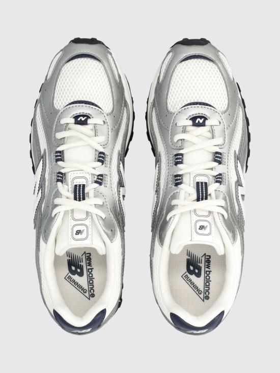 26FW 뉴발란스 204L 스웨이드 스니커즈 U204LPC Silver - NEW BALANCE