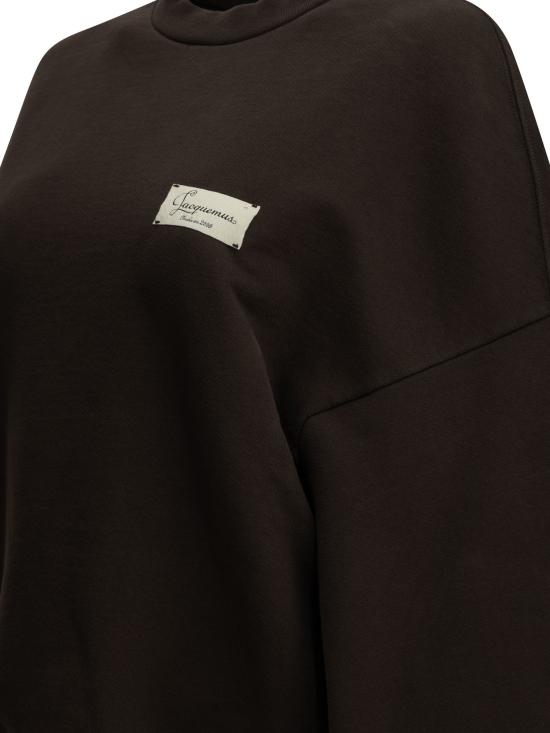 26FW 자크뮈스 긴팔 티셔츠 SSU00215AJ00325DARK BROWN 1 - JACQUEMUS